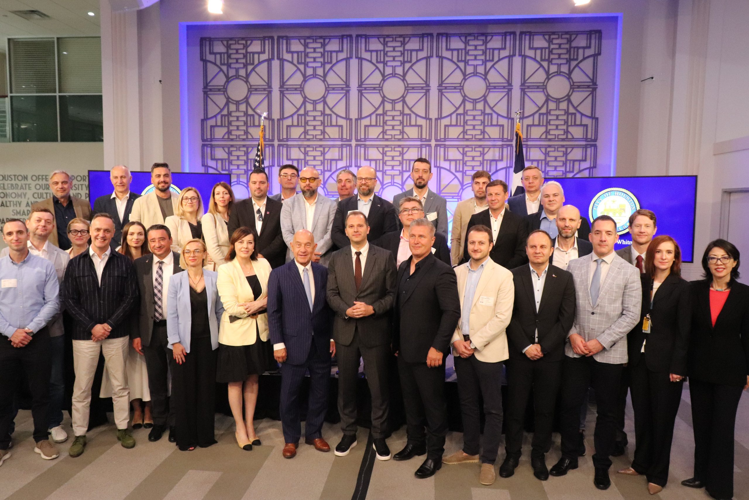 Amcham mkf lider 2025